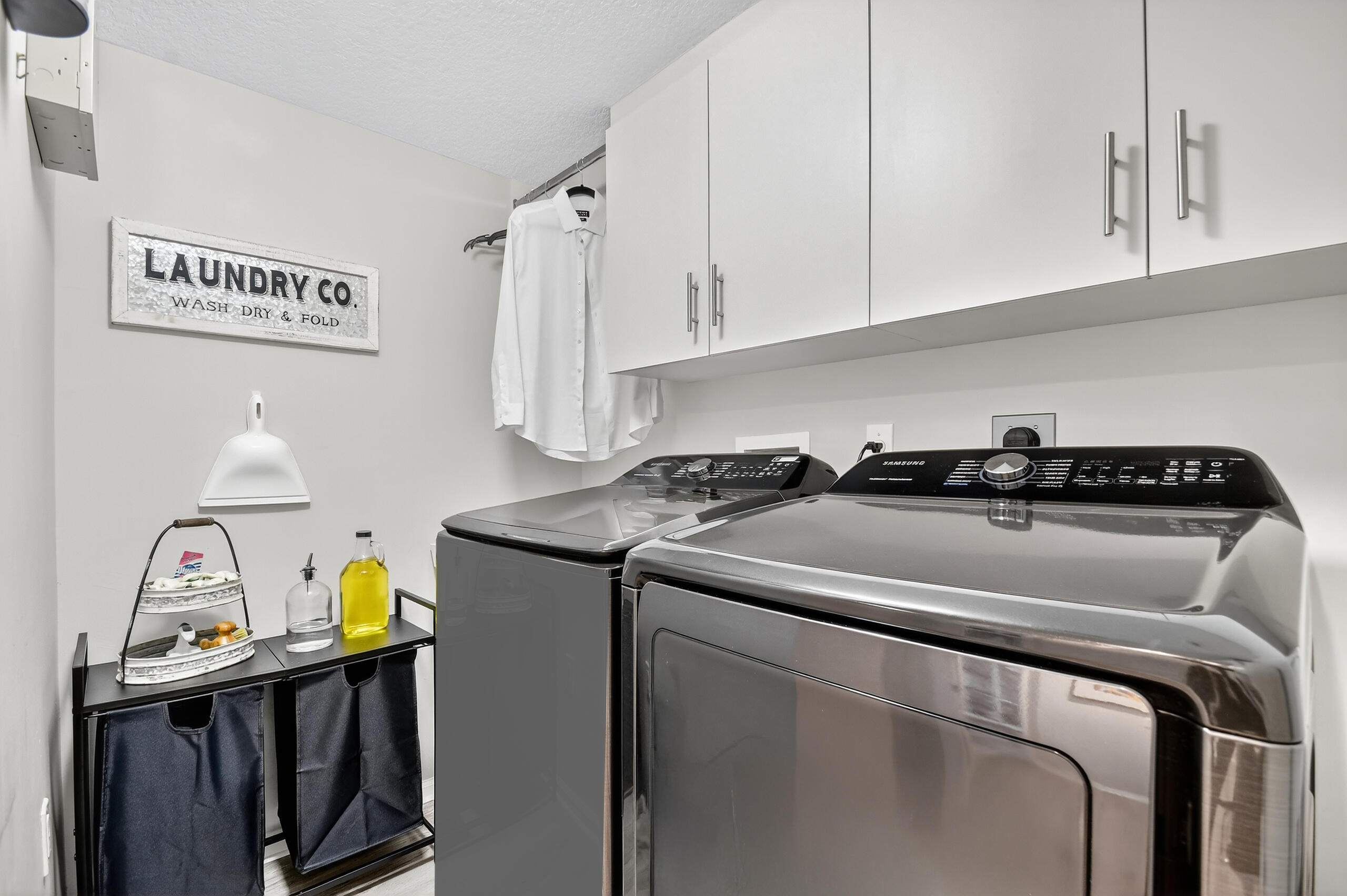 5777 Gemstone Court 407