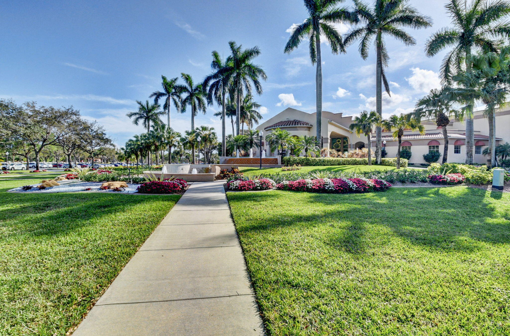 5777 Gemstone Court 407