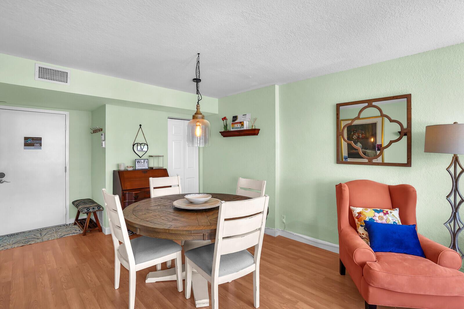 531 N Ocean Boulevard 1102