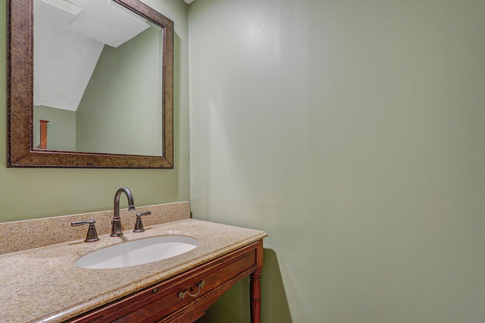 1103 Rainwood Circle W