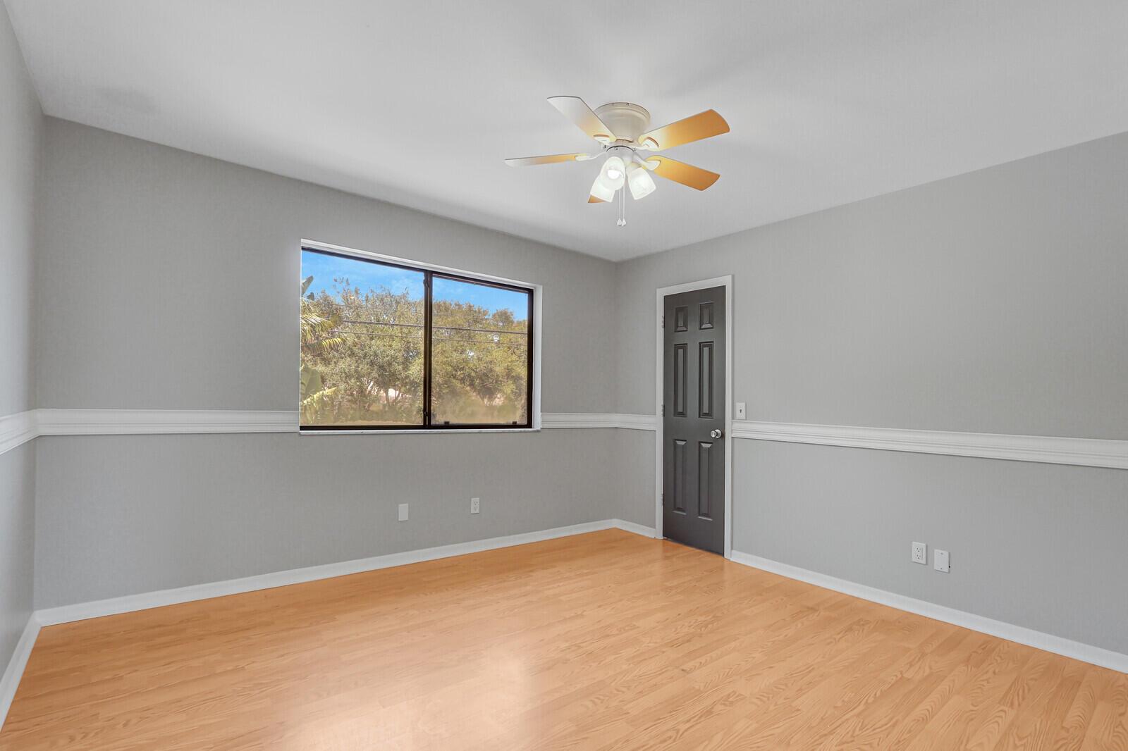 1103 Rainwood Circle W