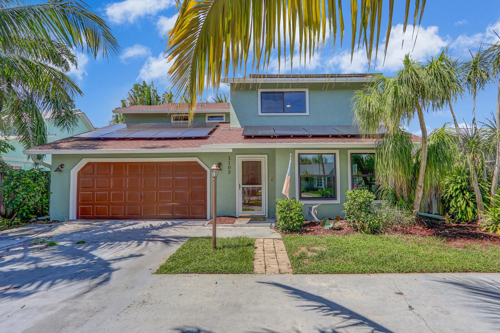 1103 Rainwood Circle W