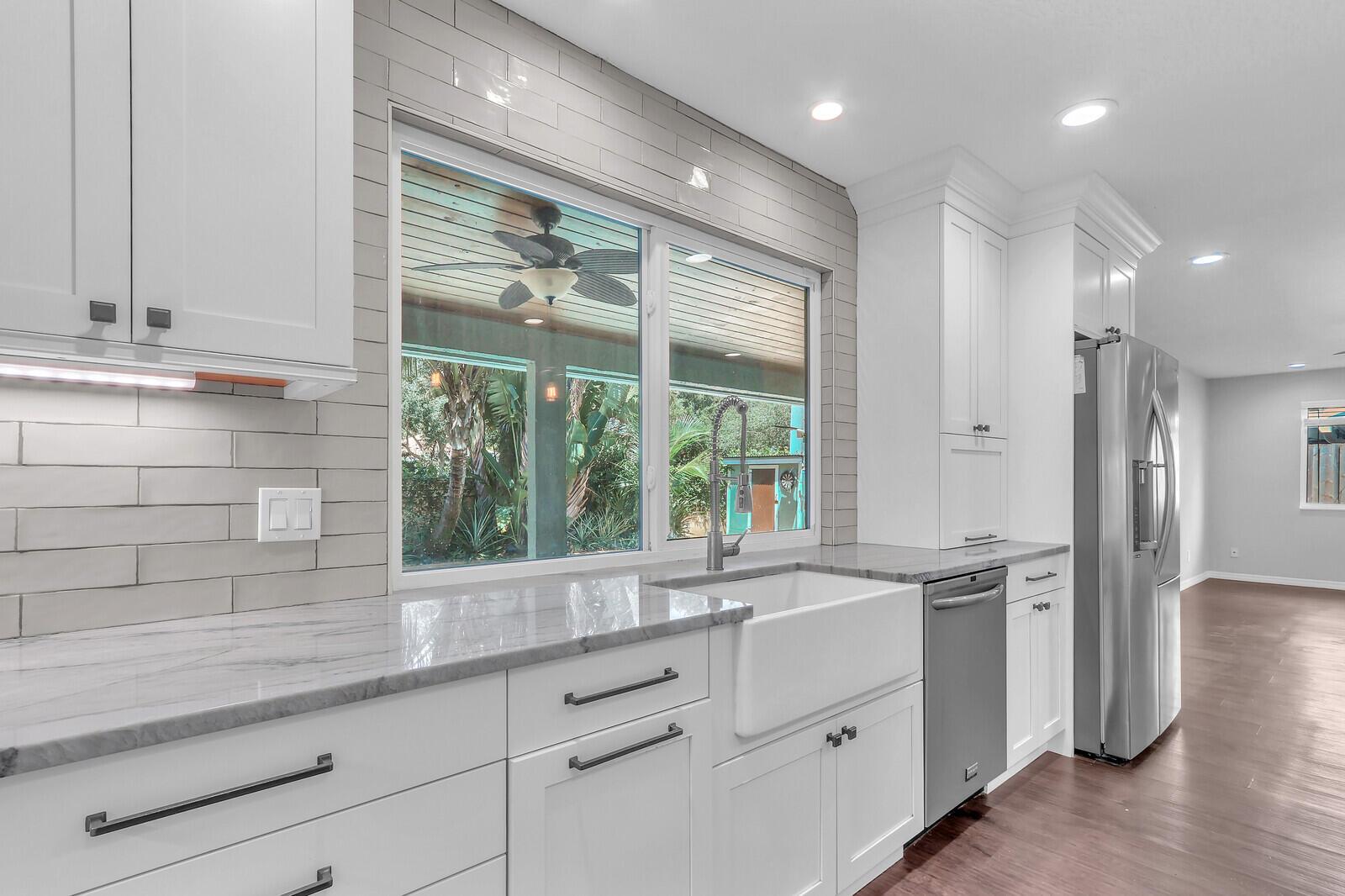 1103 Rainwood Circle W