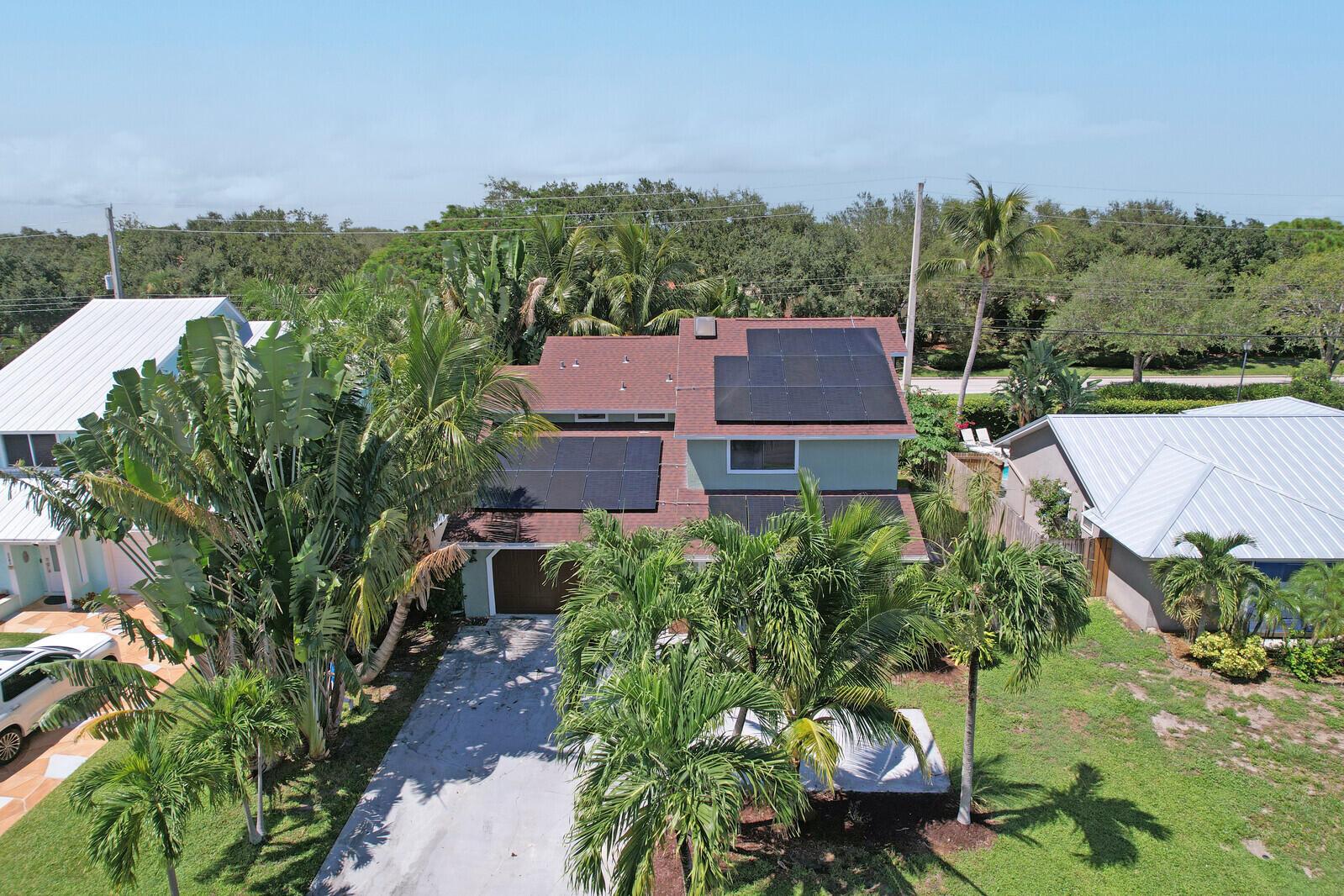 1103 Rainwood Circle W