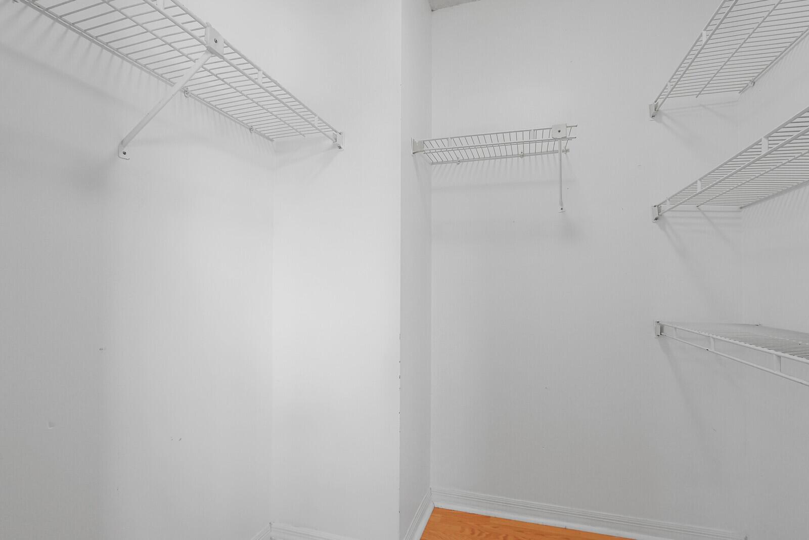 1103 Rainwood Circle W