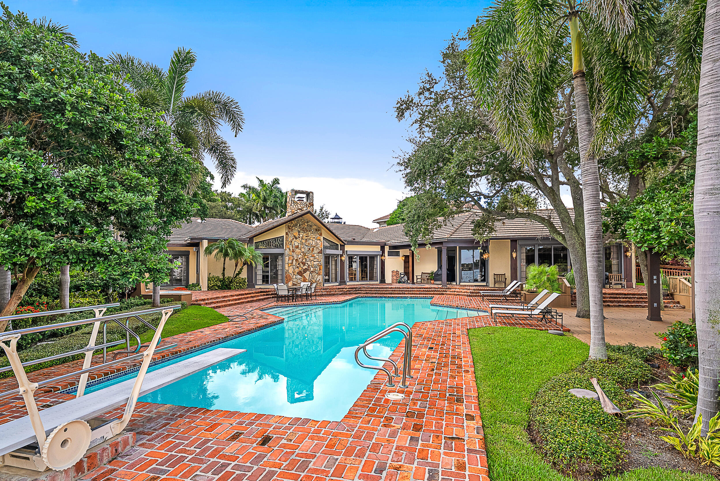 1938 Portage Landing N