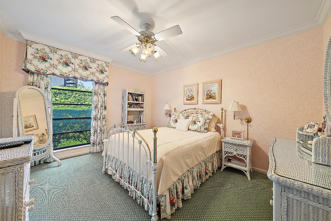 1938 Portage Landing N