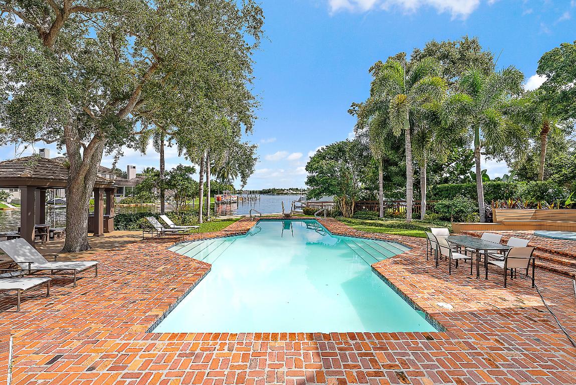 1938 Portage Landing N