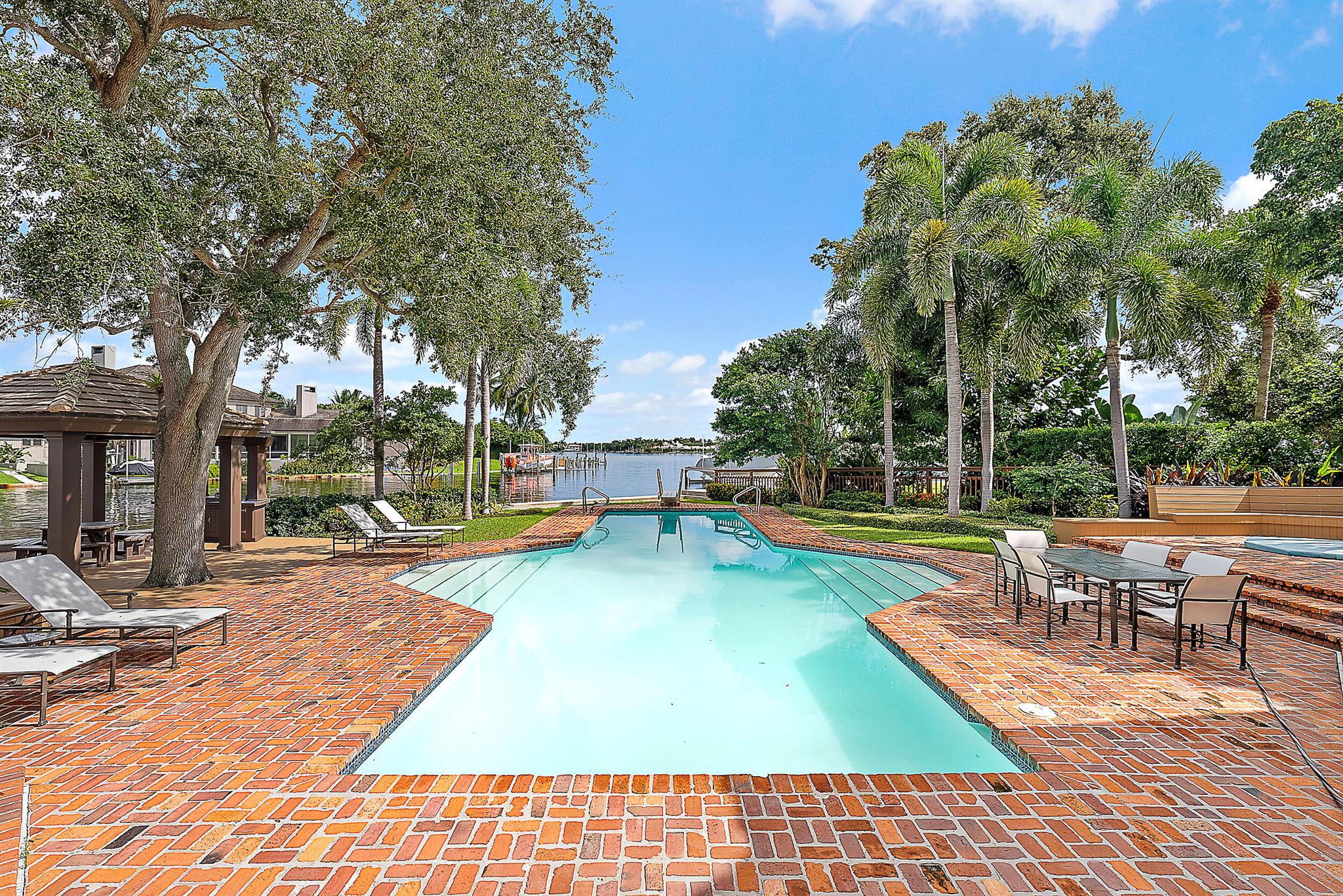 1938 Portage Landing N