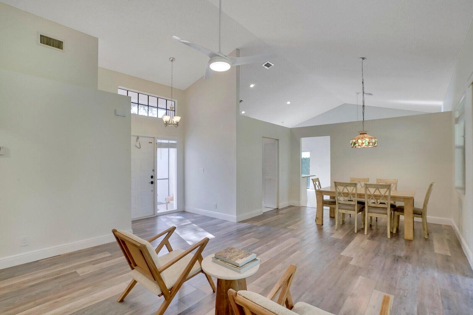 4335 NW 52nd Street