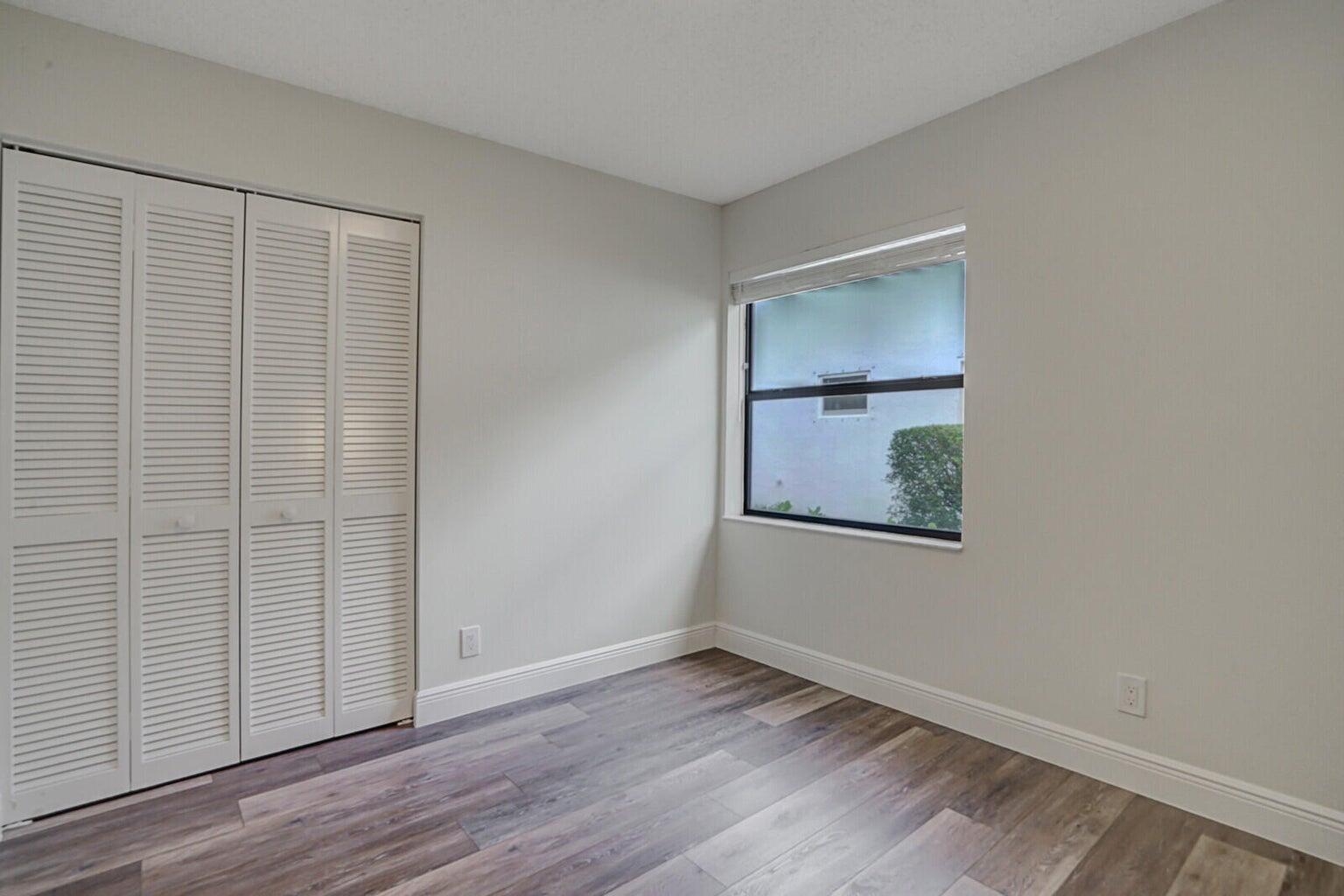 4335 NW 52nd Street
