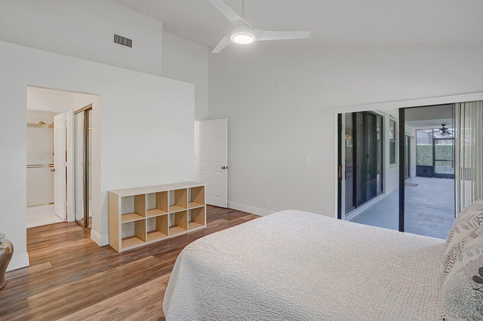 4335 NW 52nd Street