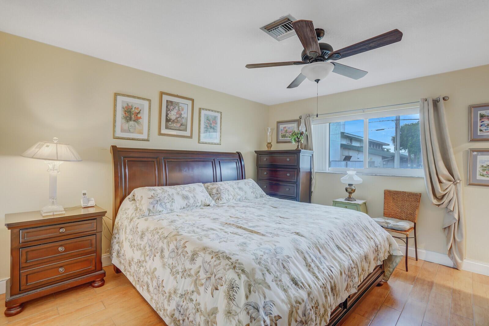 2100 NE 38th Street 111