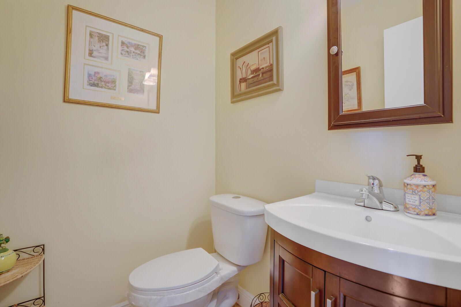 2100 NE 38th Street 111