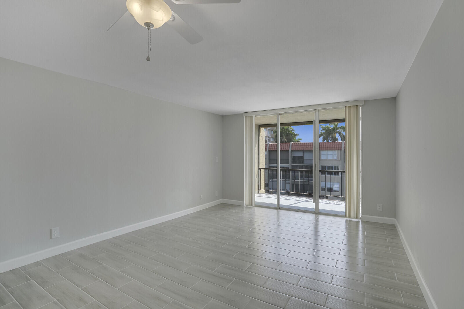 777 S Federal Highway E301