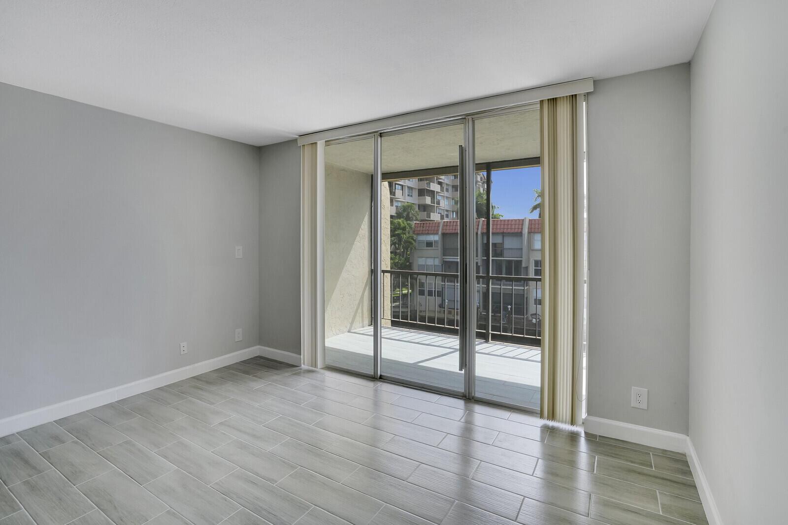 777 S Federal Highway E301