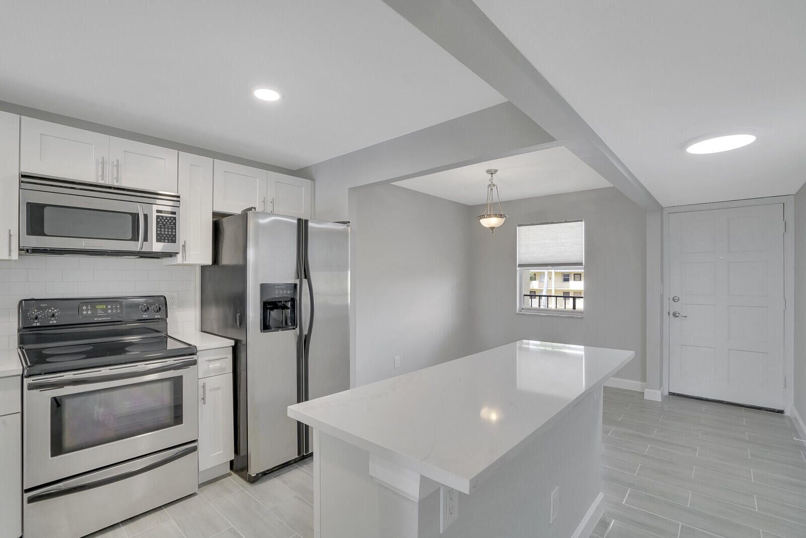 777 S Federal Highway E301