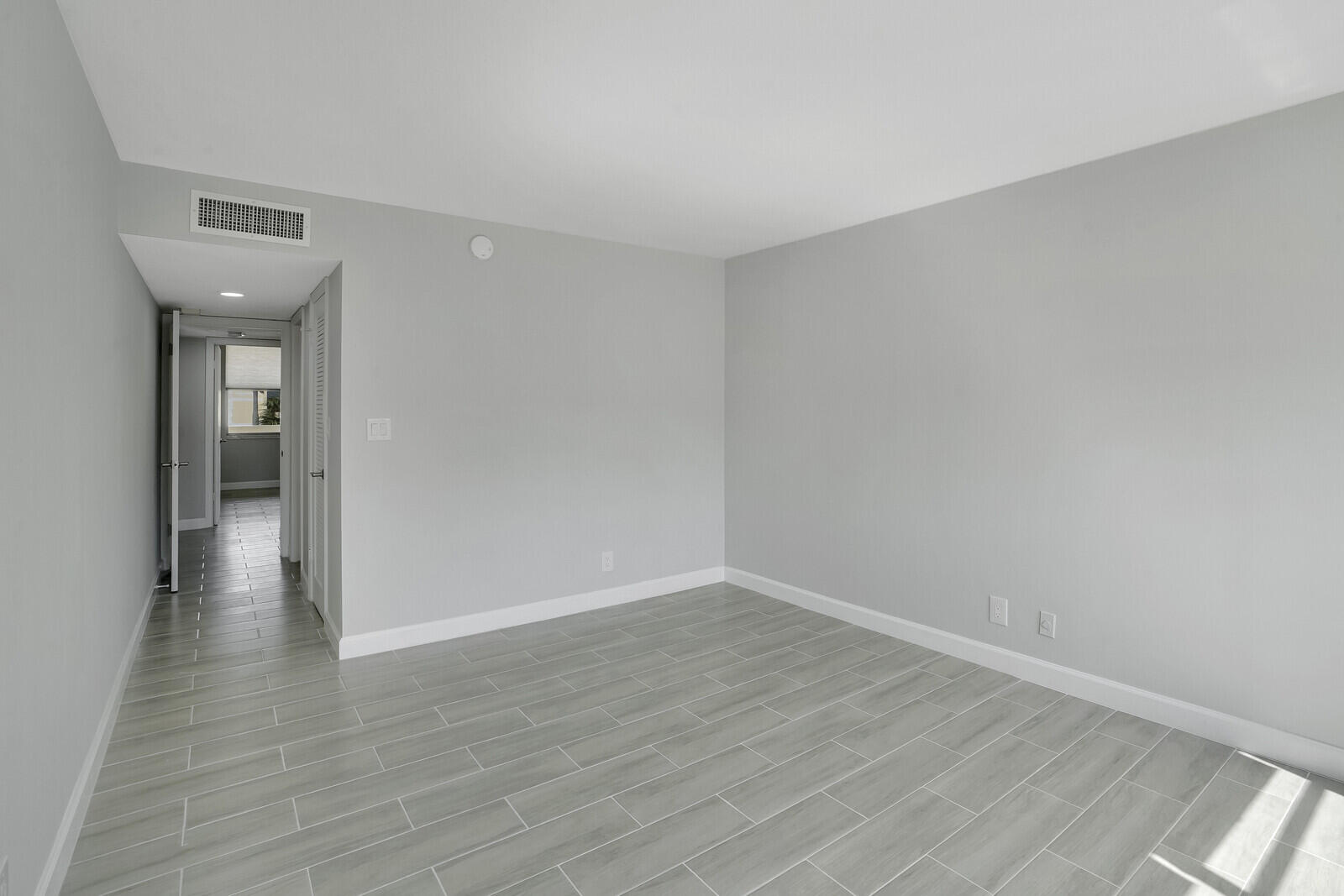 777 S Federal Highway E301