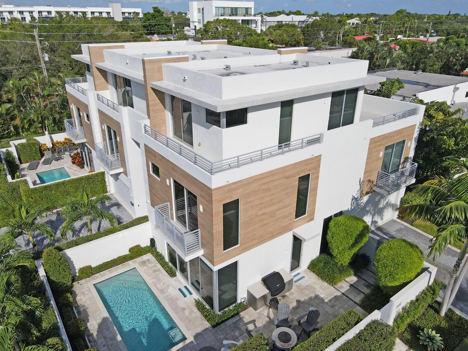 200 NE 7th Avenue 3