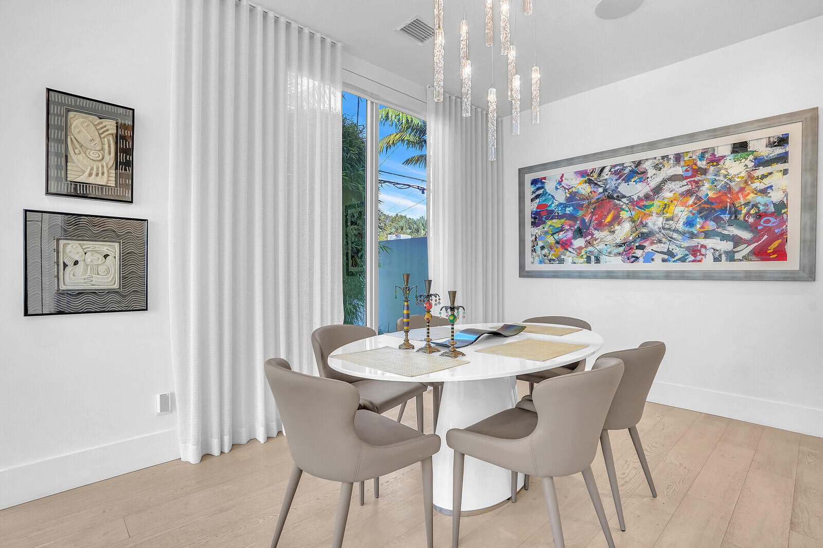 200 NE 7th Avenue 3