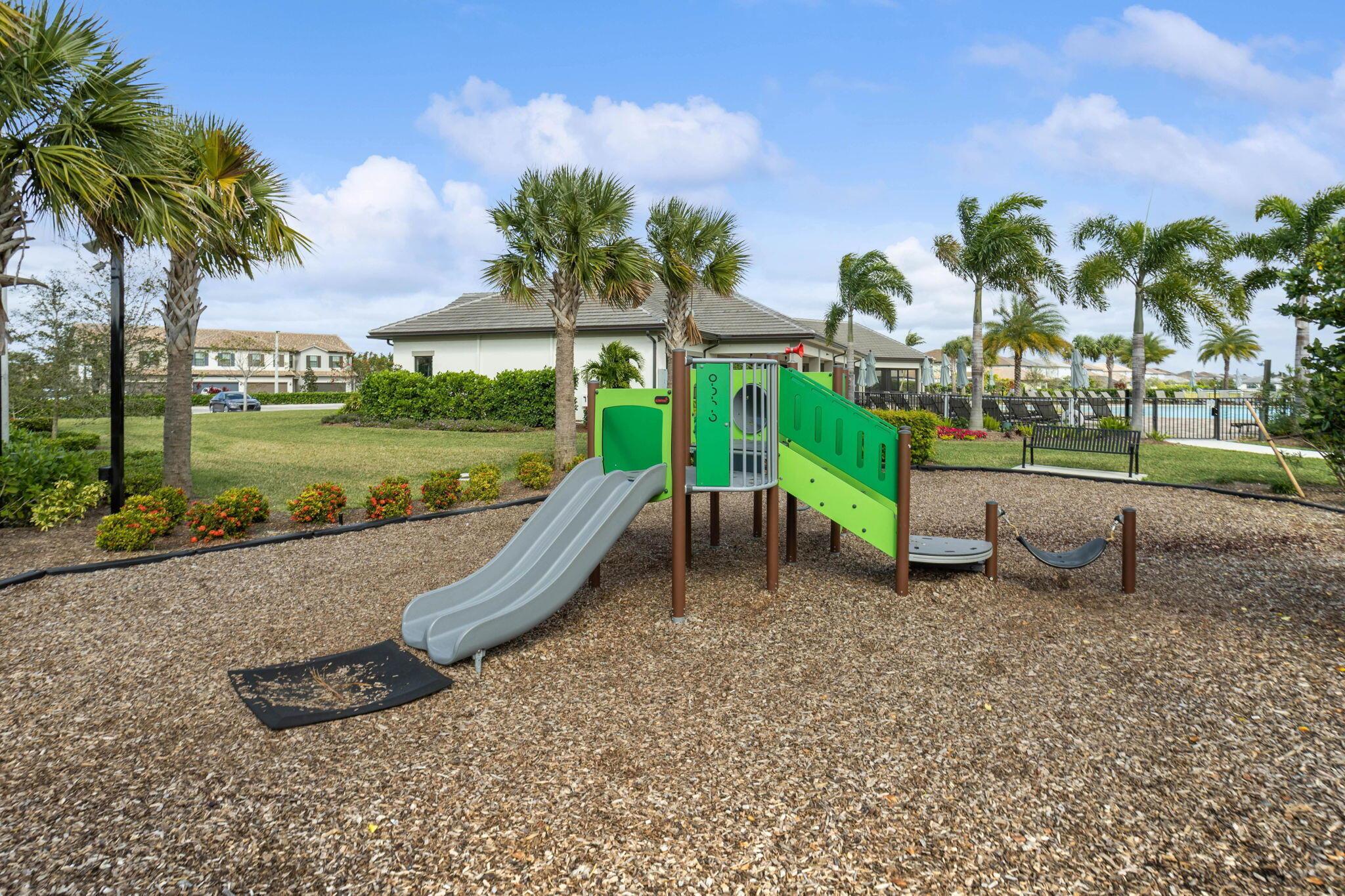 8181 Tailshot Court