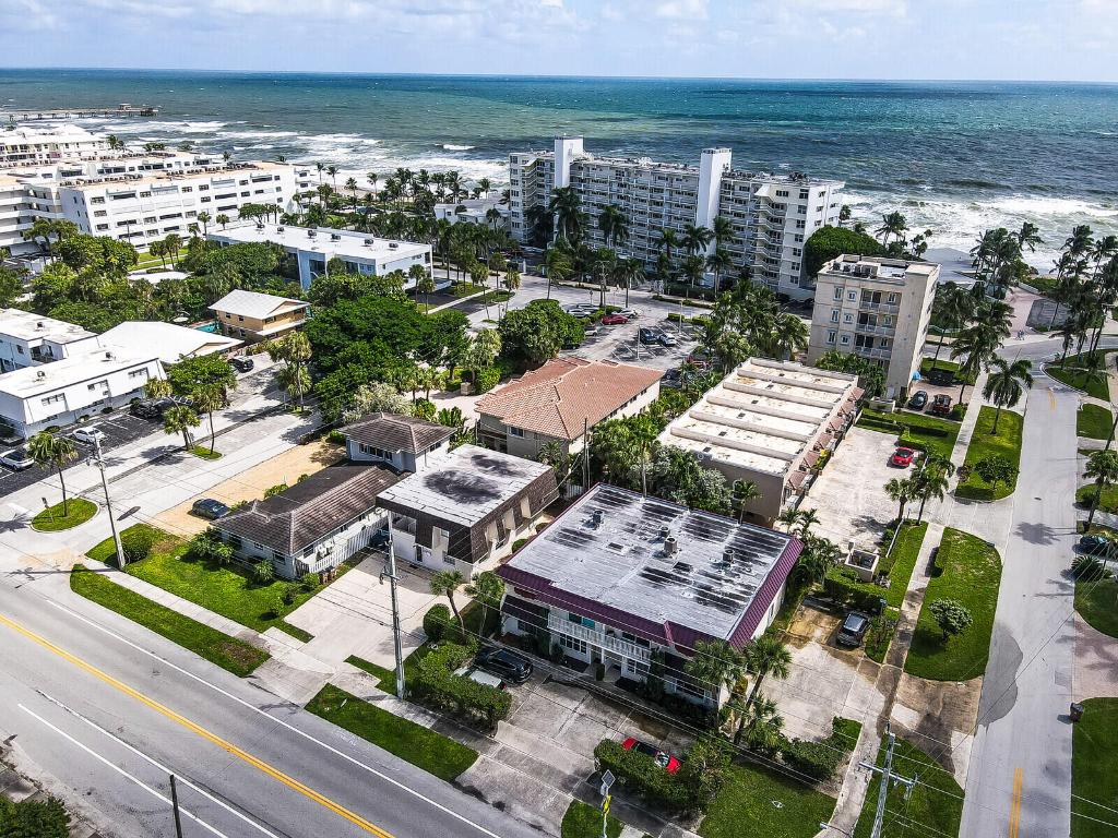 584 SE 20th Avenue 2