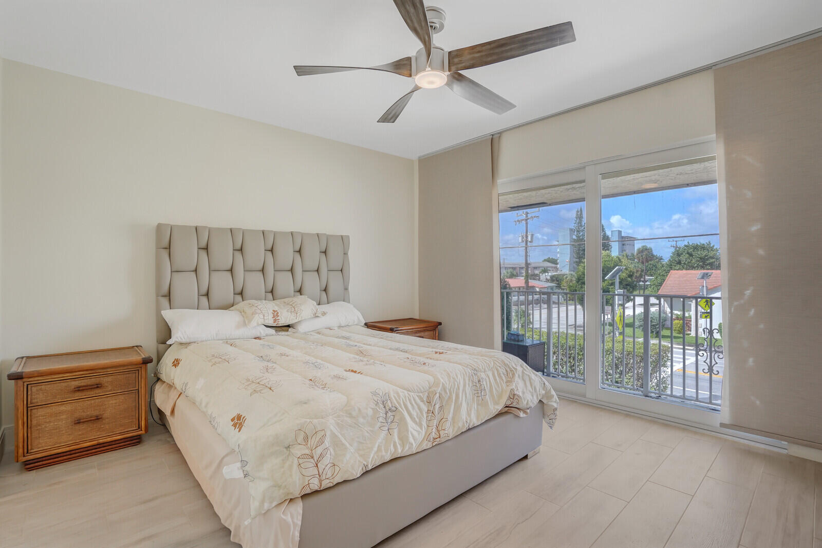 584 SE 20th Avenue 2