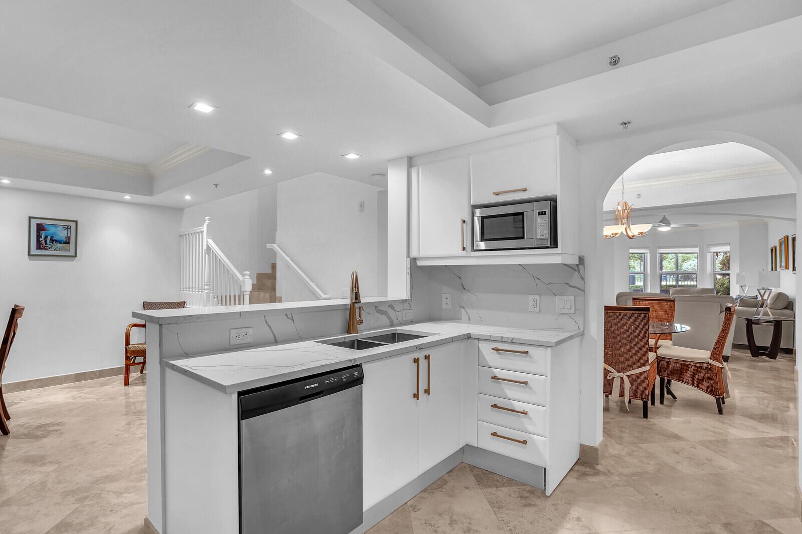 2051 SE 3rd Street Th7