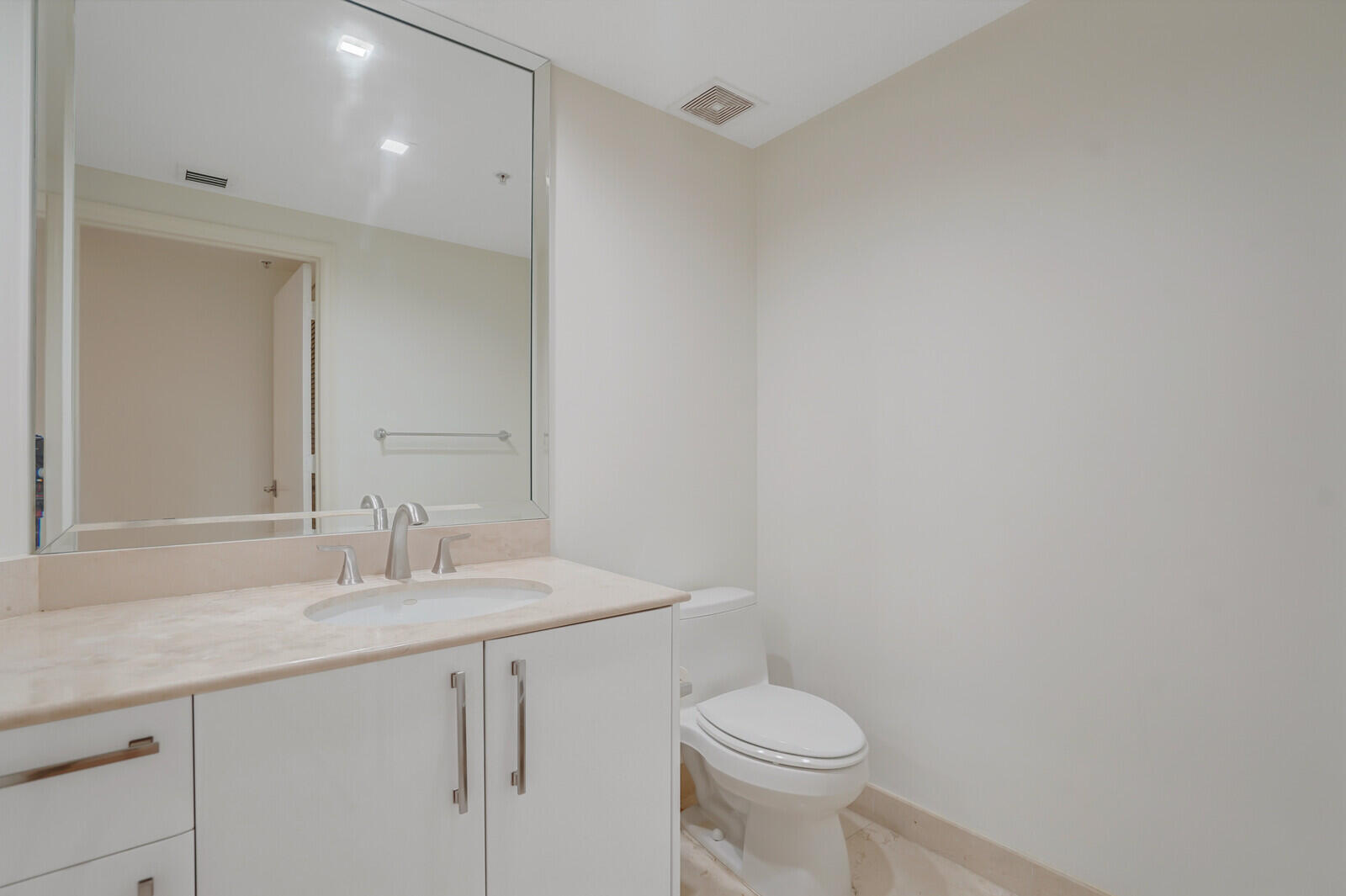 2051 SE 3rd Street Th7