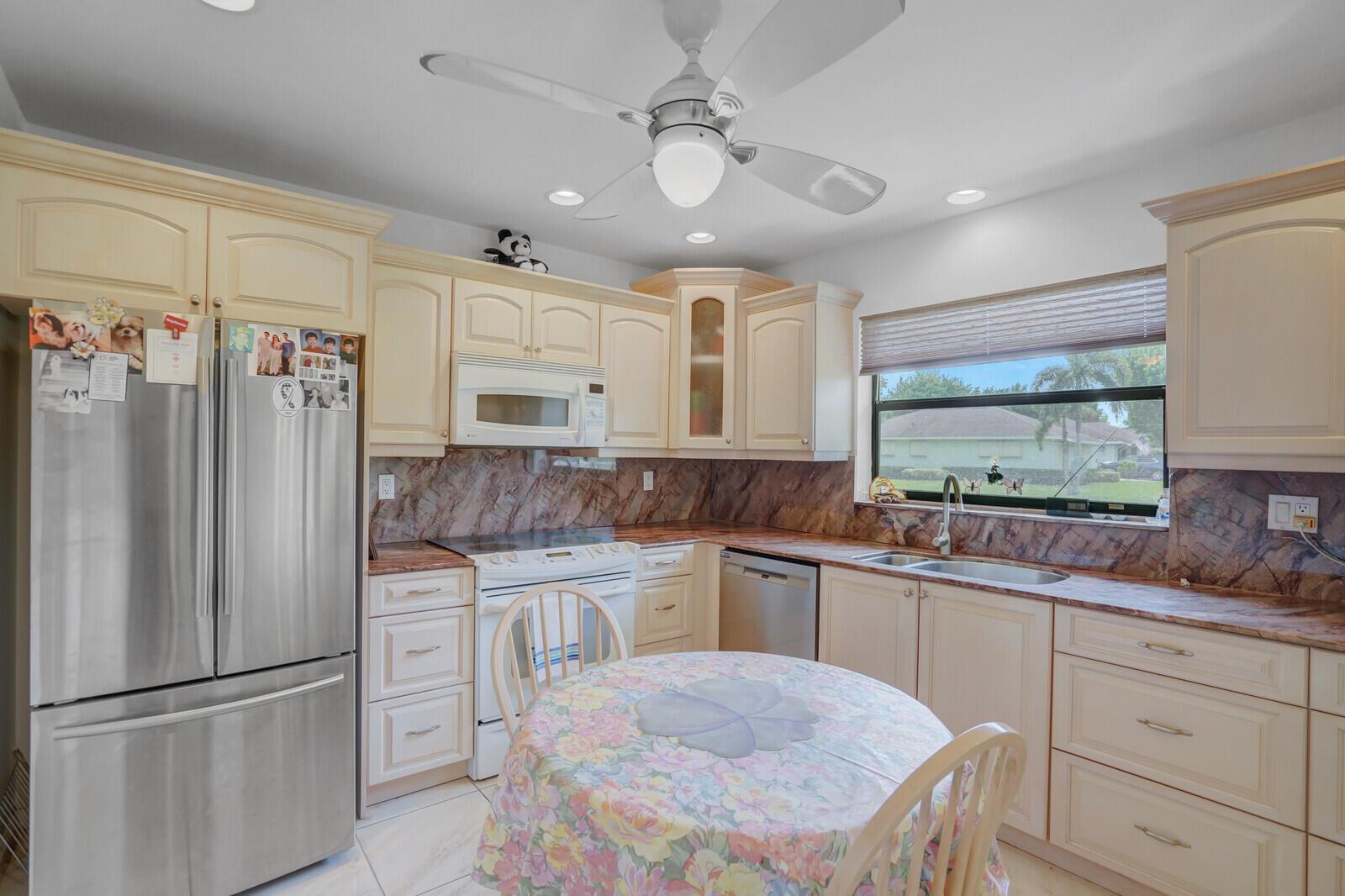 9885 Orchid Tree Trail B