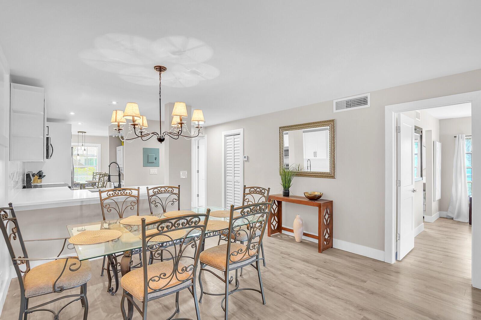 13719 Via Aurora Way A