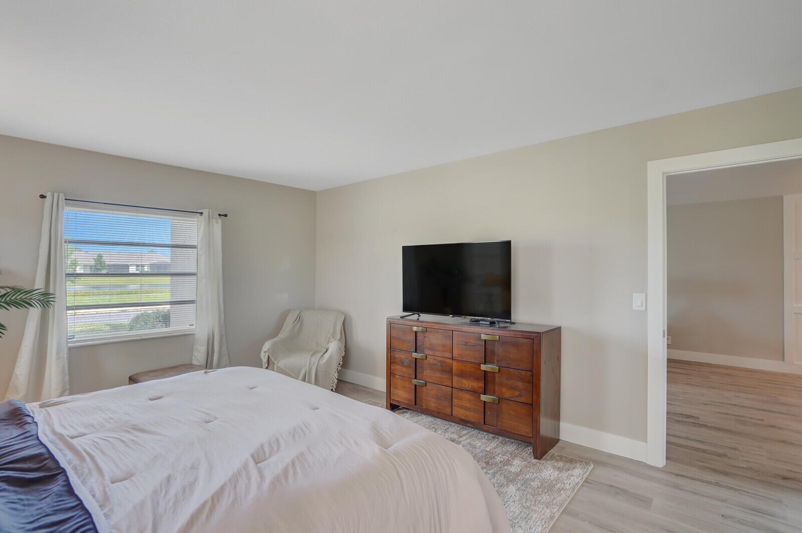 13719 Via Aurora Way A