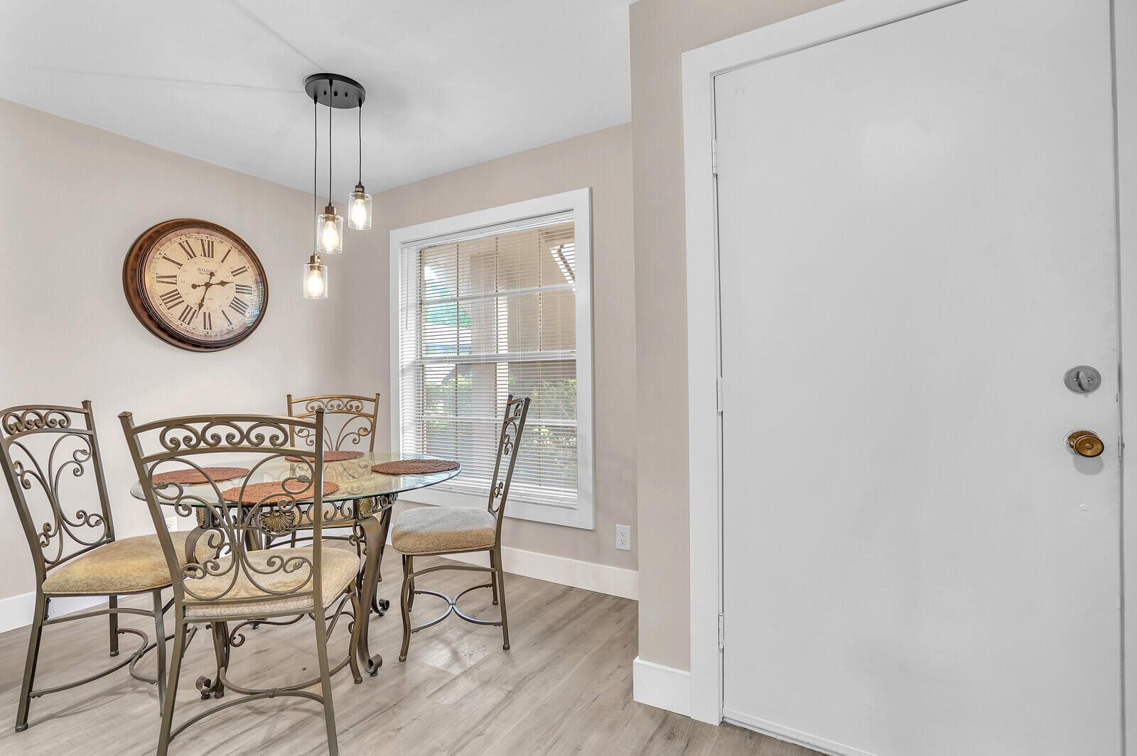 13719 Via Aurora Way A