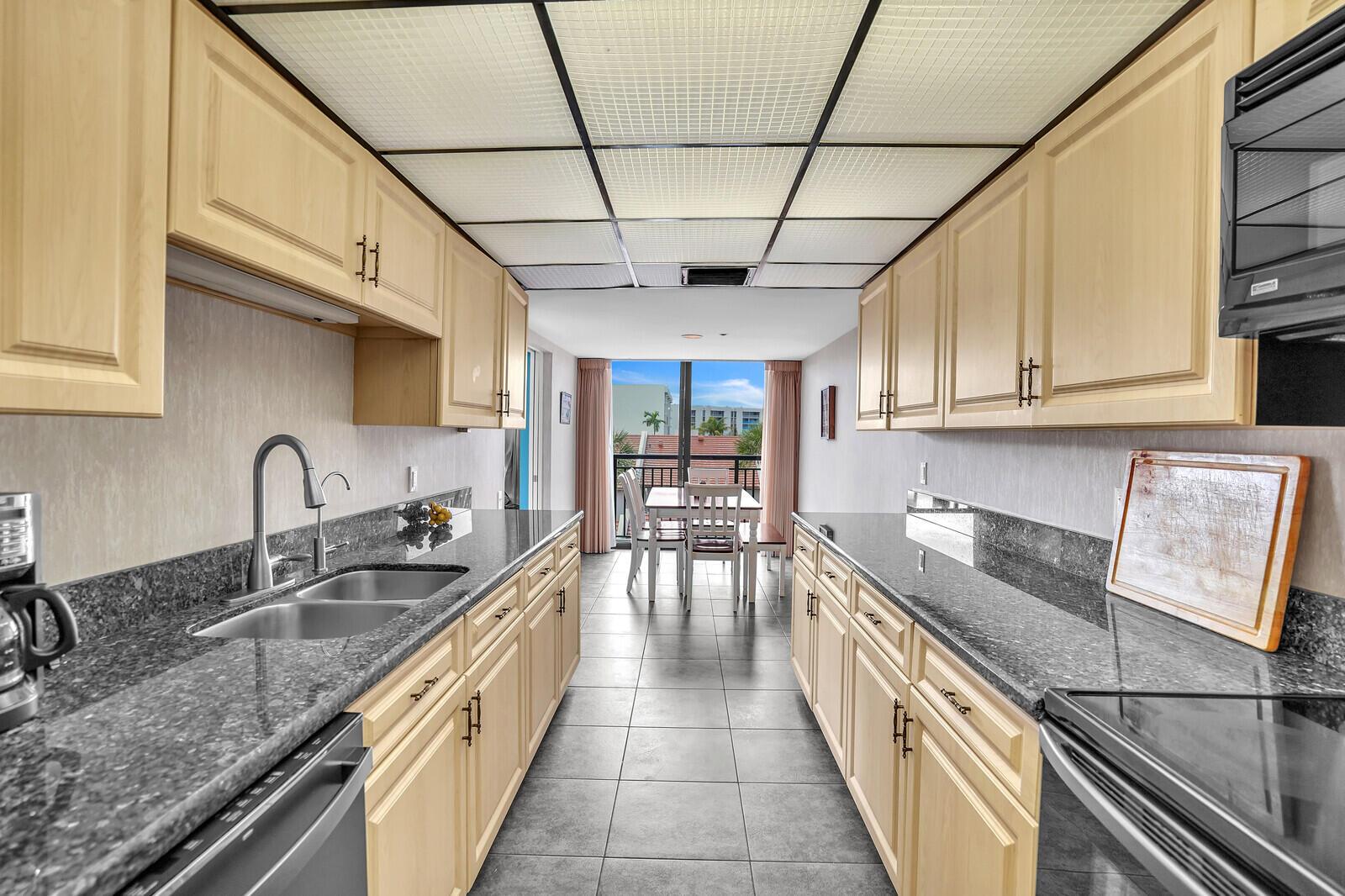 2667 N Ocean Boulevard I-312