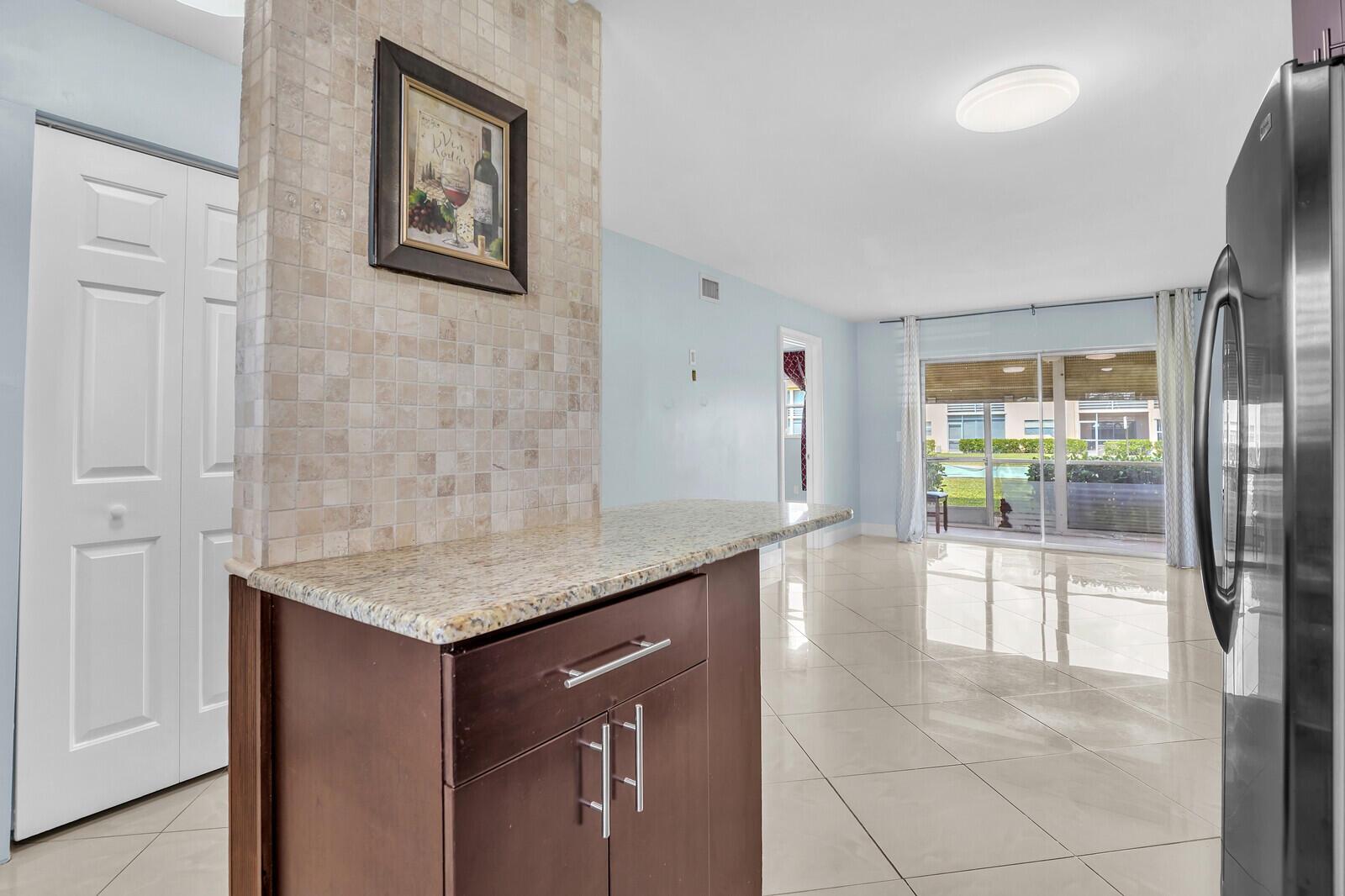9851 Sandalfoot Boulevard 207