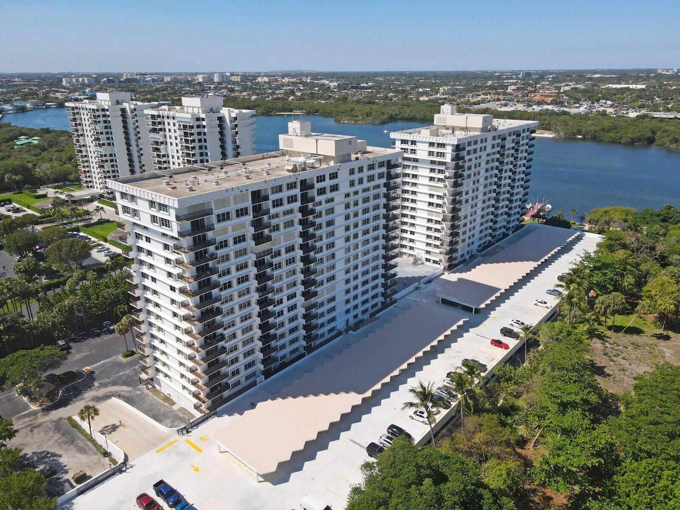 2121 N Ocean Boulevard 305w