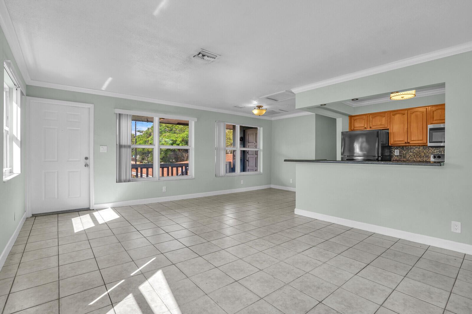 3440 NE 16th Terrace 1-4