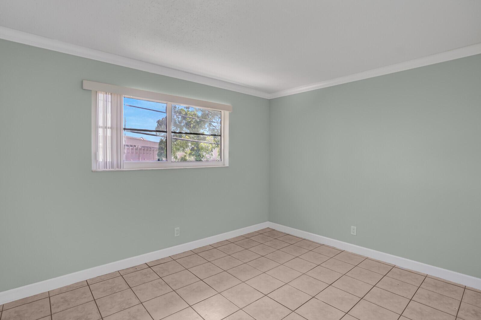 3440 NE 16th Terrace 1-4