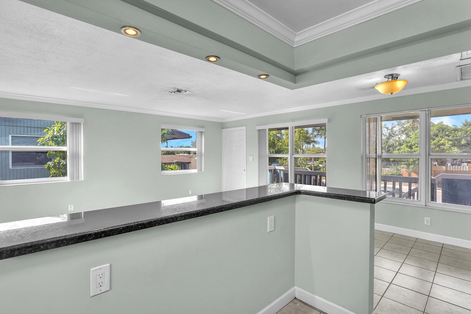 3440 NE 16th Terrace 1-4