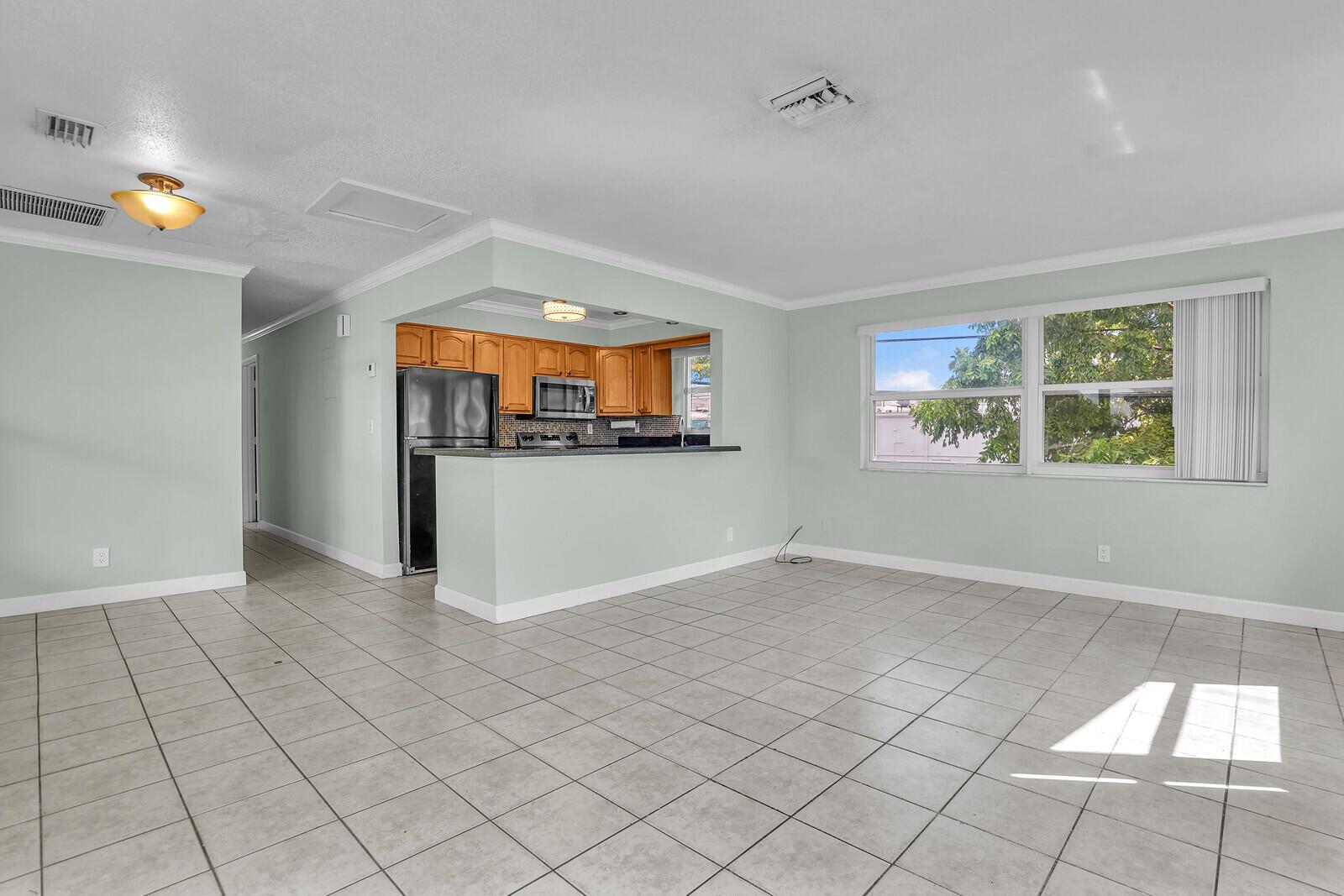 3440 NE 16th Terrace 1-4