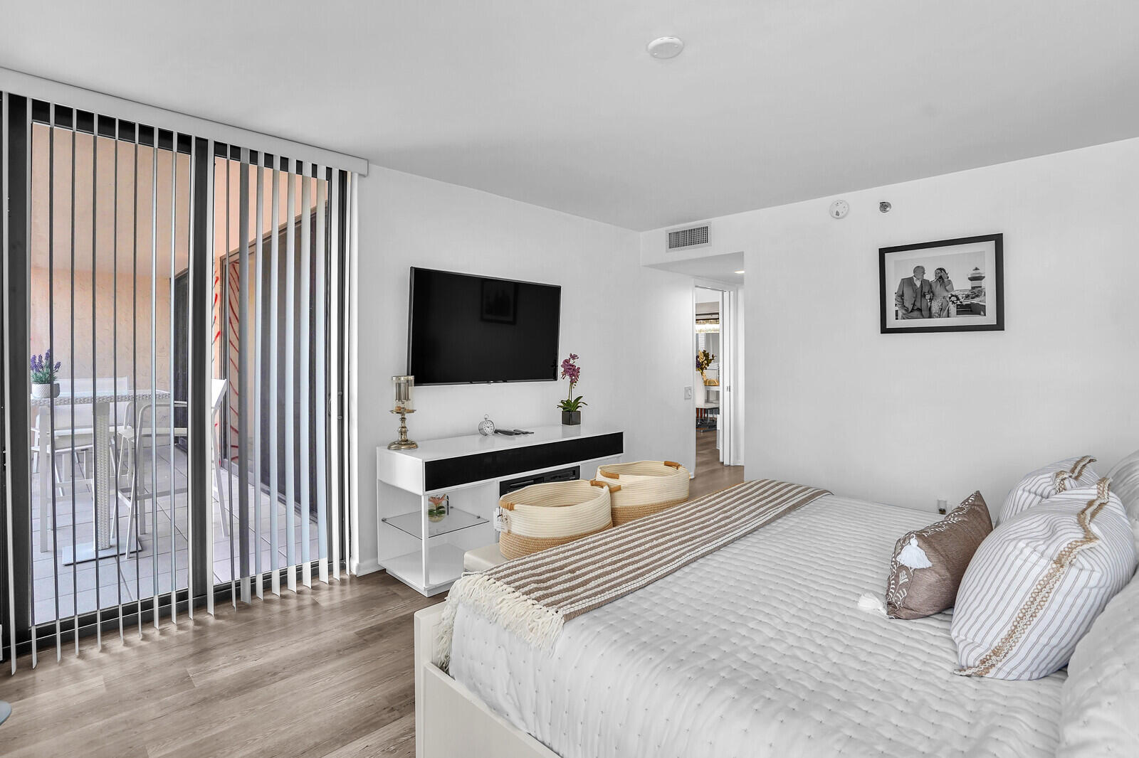 2701 N Ocean Boulevard E-205