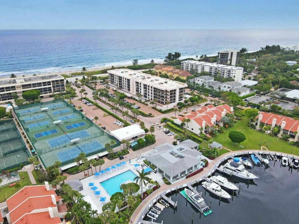 2701 N Ocean Boulevard E-205