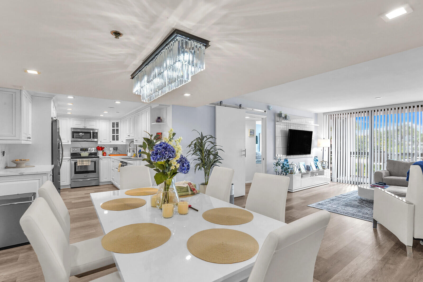 2701 N Ocean Boulevard E-205