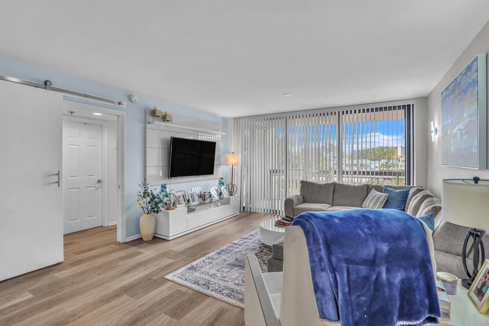 2701 N Ocean Boulevard E-205