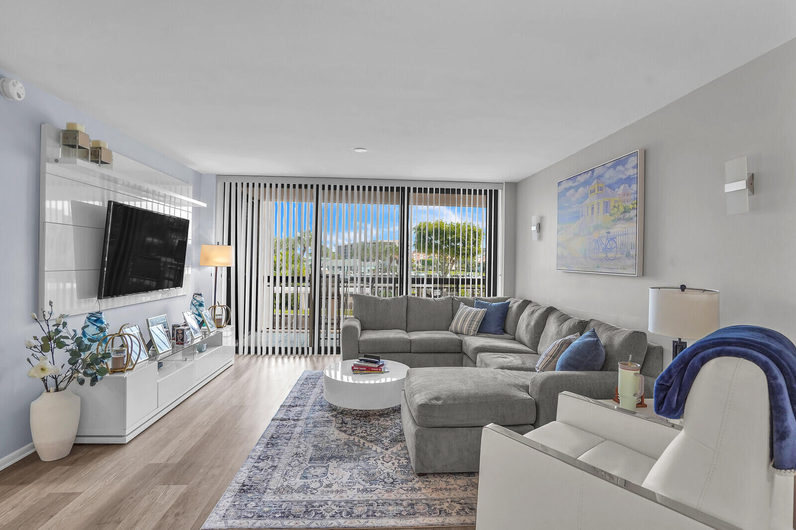 2701 N Ocean Boulevard E-205