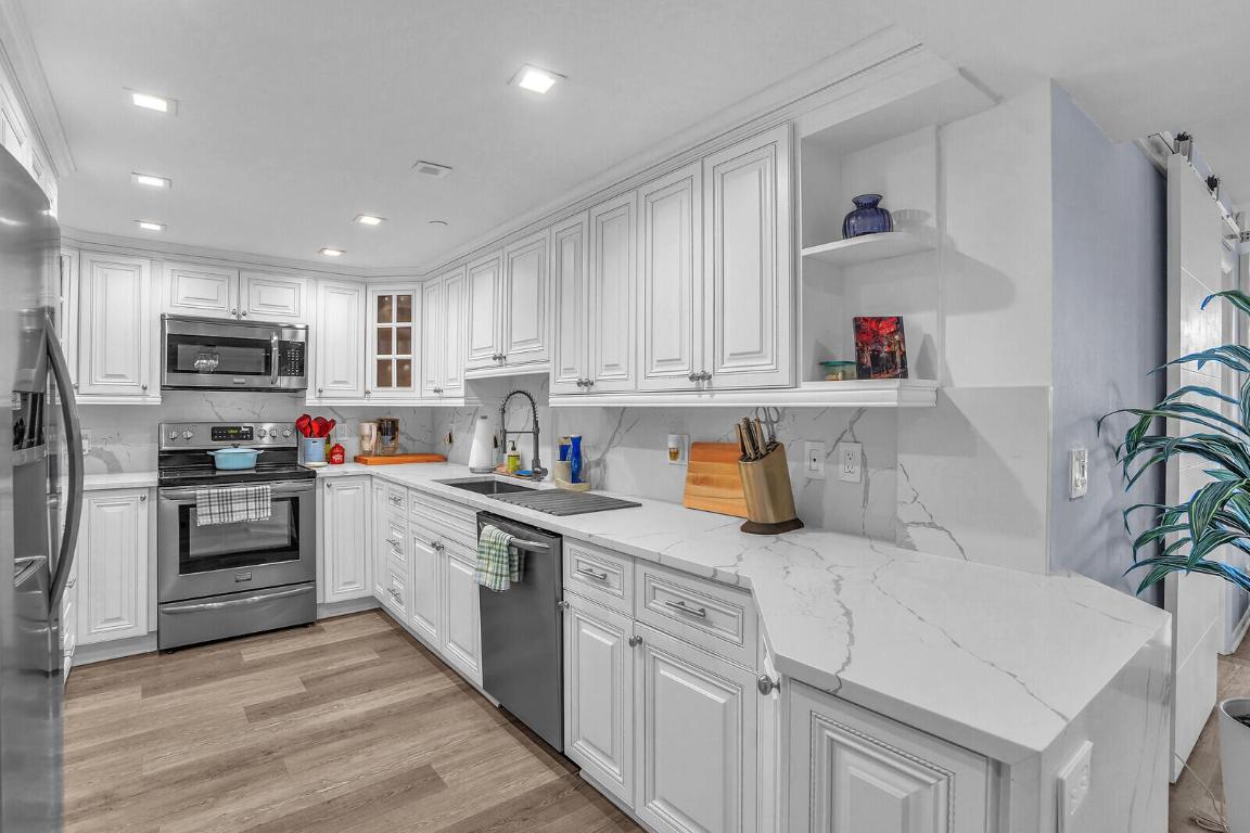 2701 N Ocean Boulevard E-205