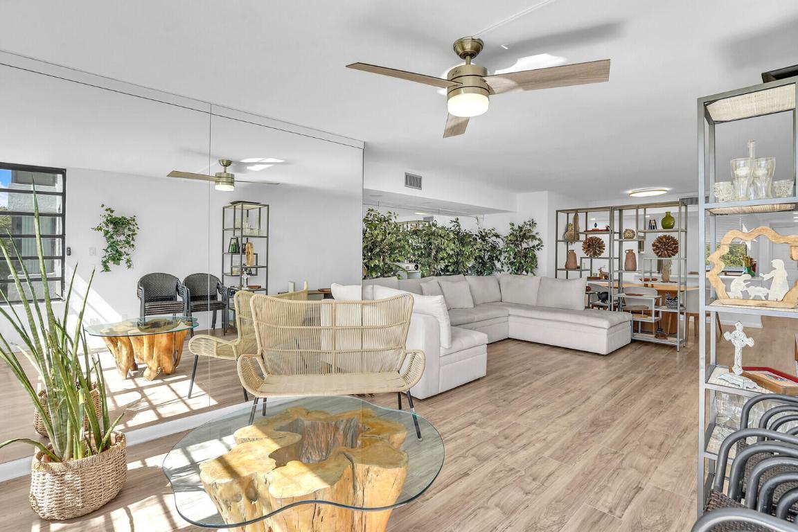 4133 S Carambola Circle S G305