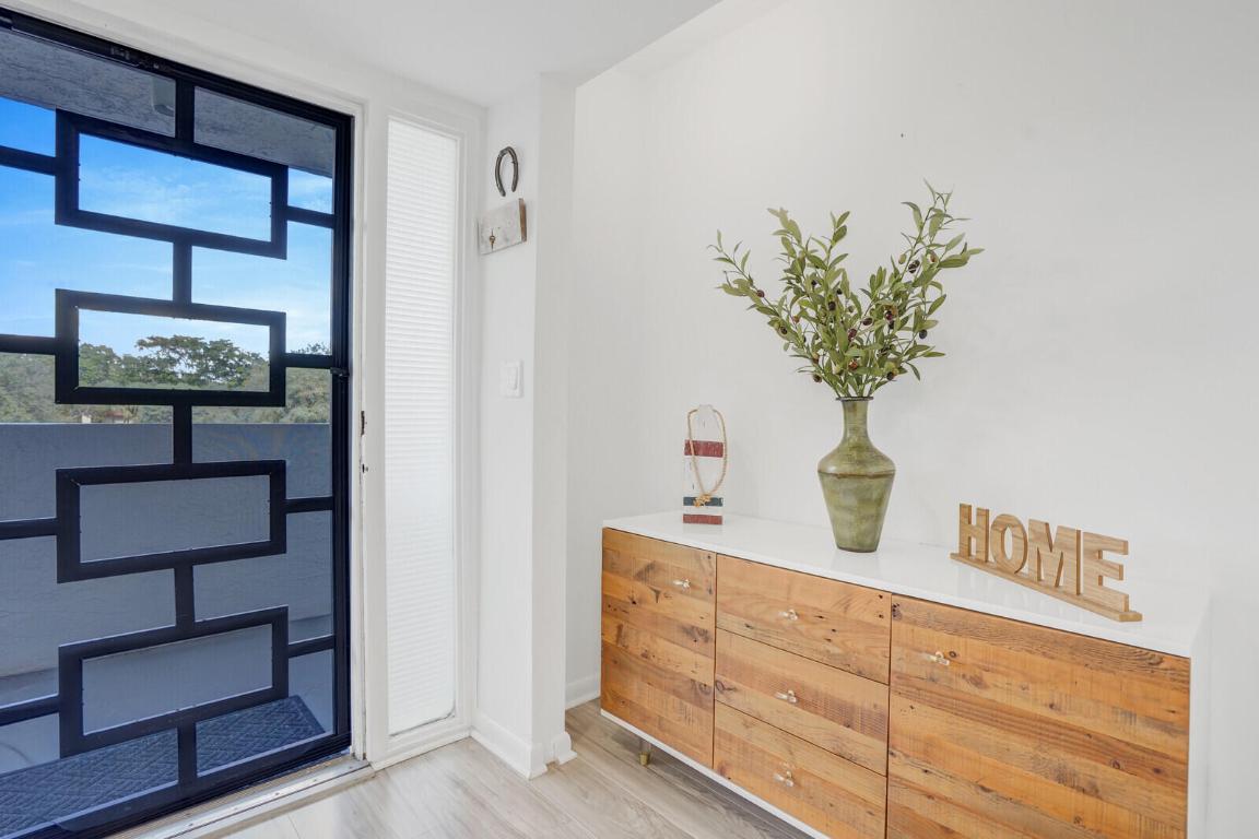 4133 S Carambola Circle S G305