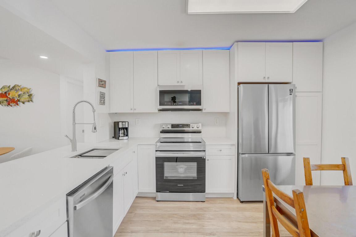 4133 S Carambola Circle S G305