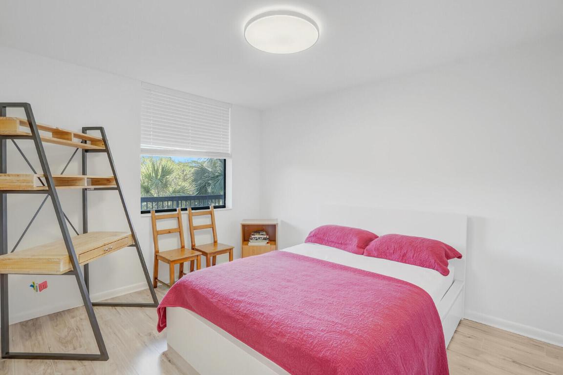 4133 S Carambola Circle S G305